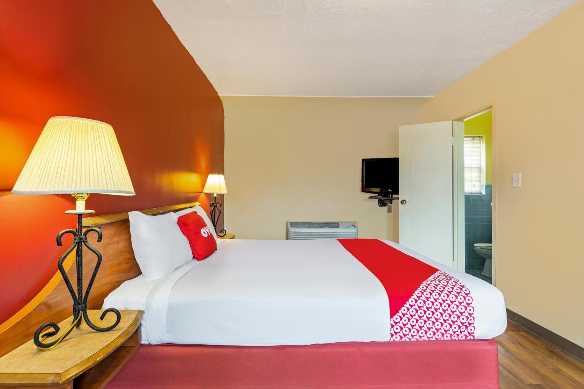 Oyo Hotel North Lima Oh - Boardman Экстерьер фото