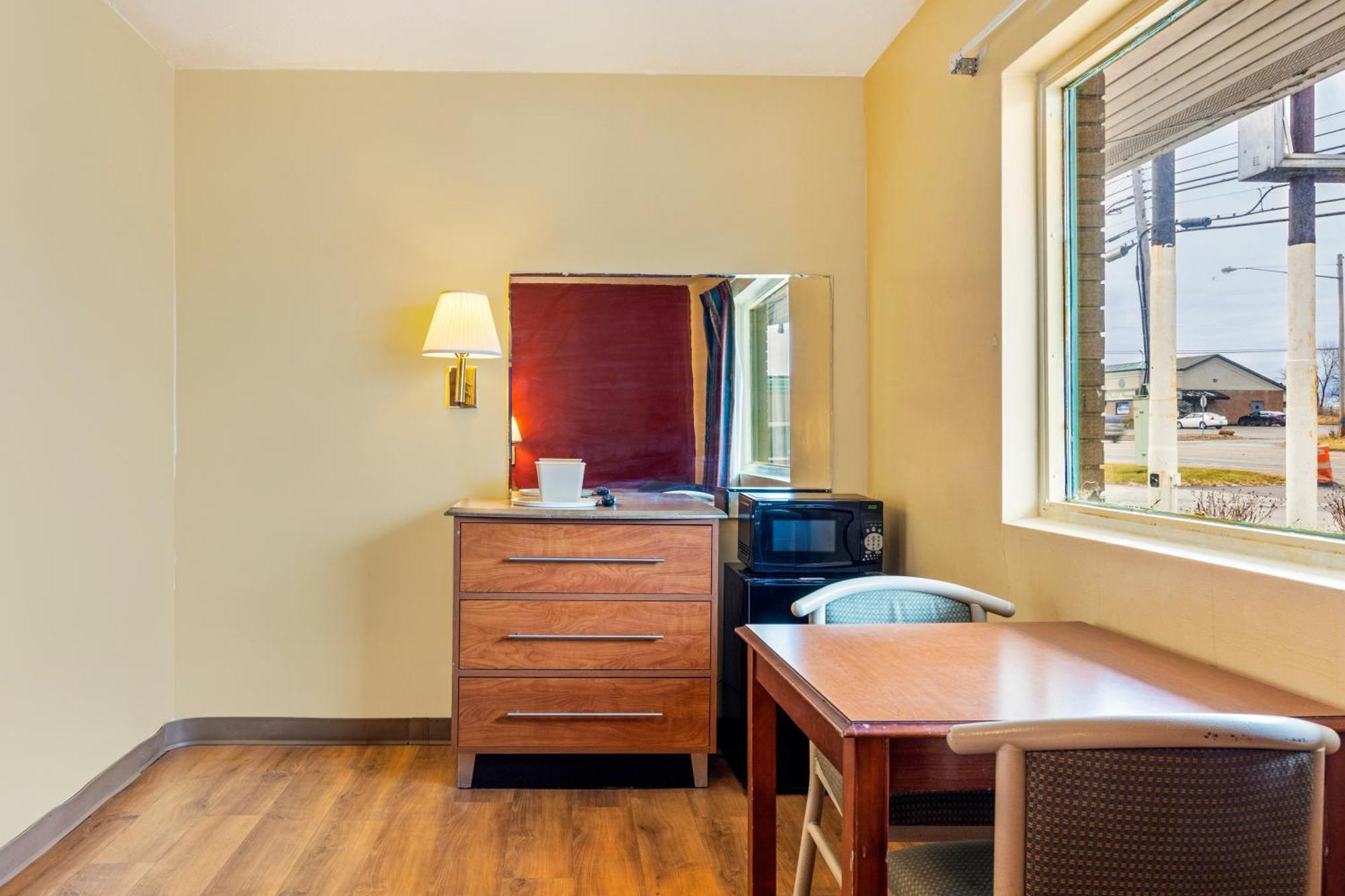 Oyo Hotel North Lima Oh - Boardman Экстерьер фото