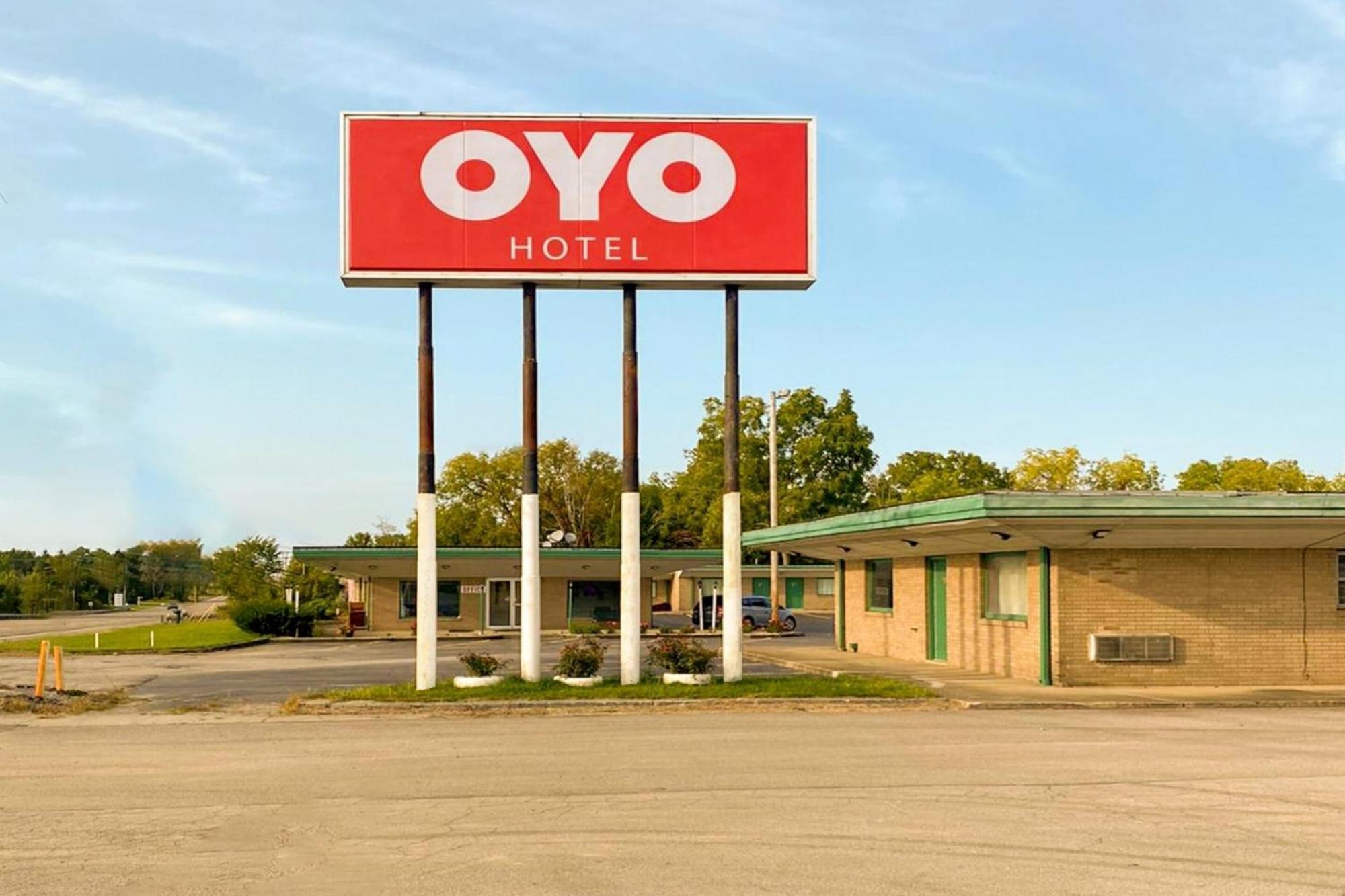 Oyo Hotel North Lima Oh - Boardman Экстерьер фото